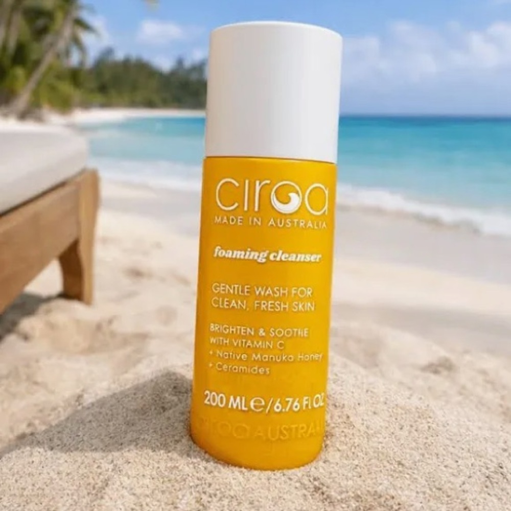 Circoa foaming facial cleanser with Vitamin E and Manuka honey 6.67 oz